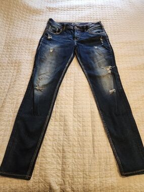 Silver Fluid Jeans Distressed Dark Blue Straight Leg 30x29